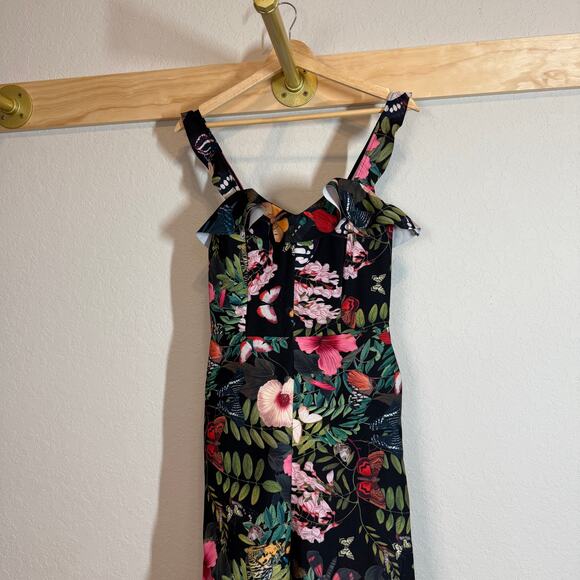 Women's H&M Black and Multicolored Floral Botanical Print Jumpsuit Size 8 - Picture 4 of 10